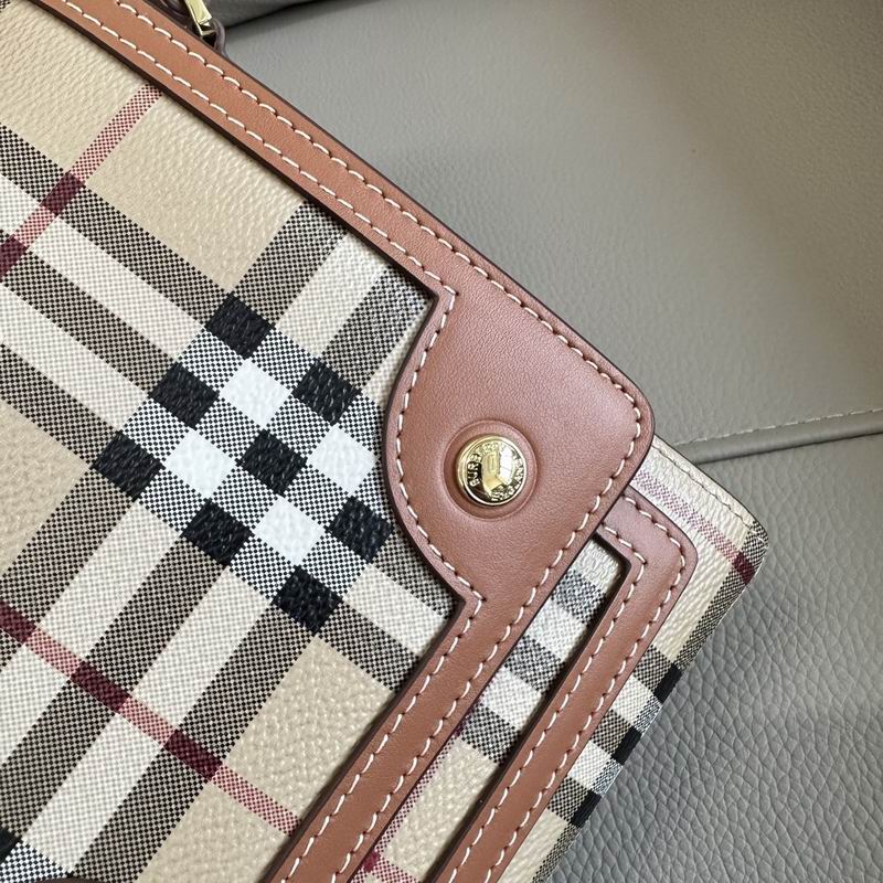 Burberry 25x8.5x18cm HQ (8)