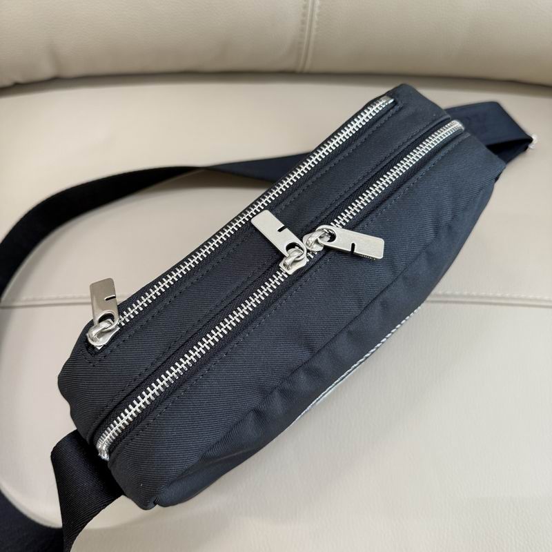 Burberry 26.5x9x18cm HQ (6)