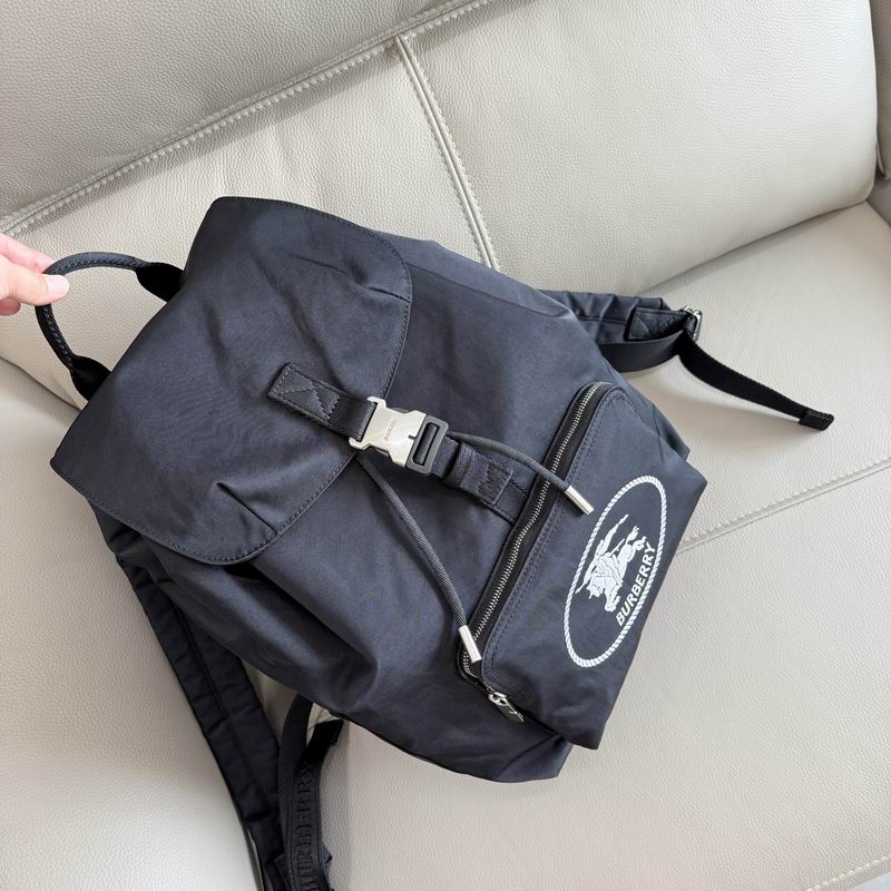 Burberry 27x17x40cm HQ (12)