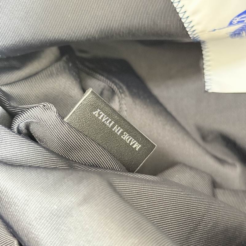 Burberry 27x17x40cm HQ (17)