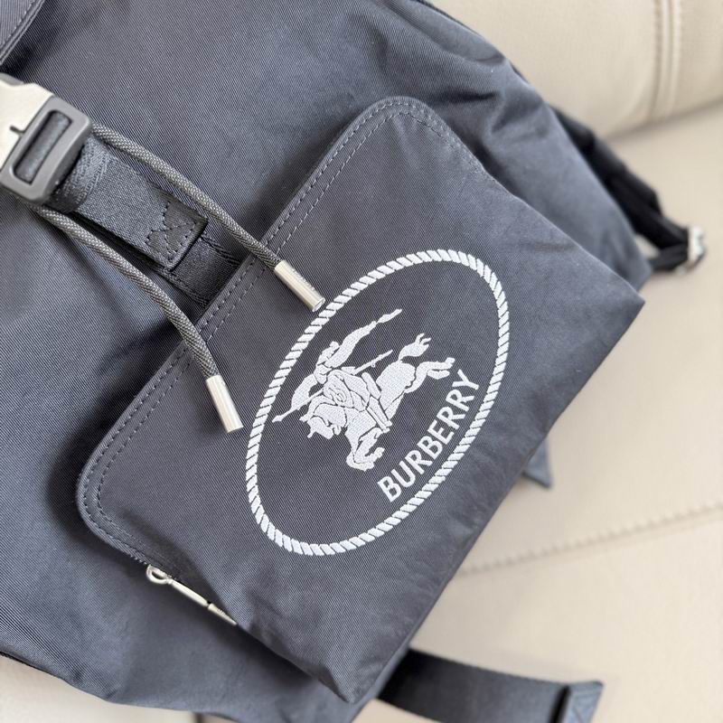 Burberry 27x17x40cm HQ (4)