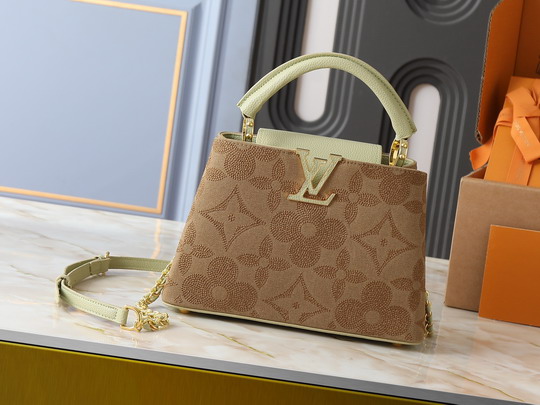 Cap M14389 27x18x9cm ss_1