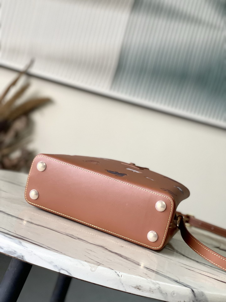 Cap M25874 27x17 3x9cm gf_4