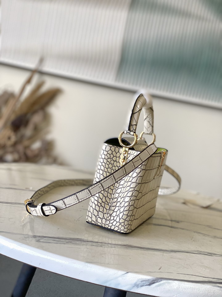 Cap N93163 21x14x8cm gf6_3