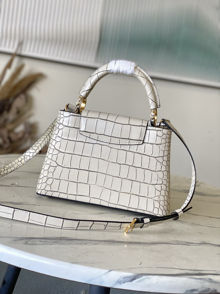 Cap N93163 27x18x9cm gf6_3