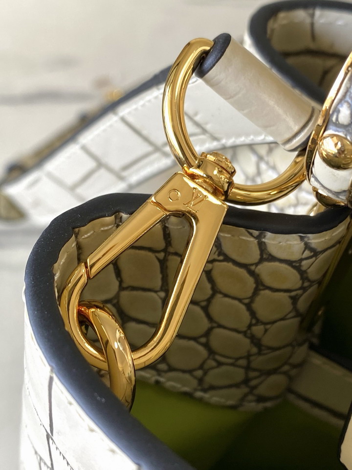 Cap N93163 27x18x9cm gf6_6