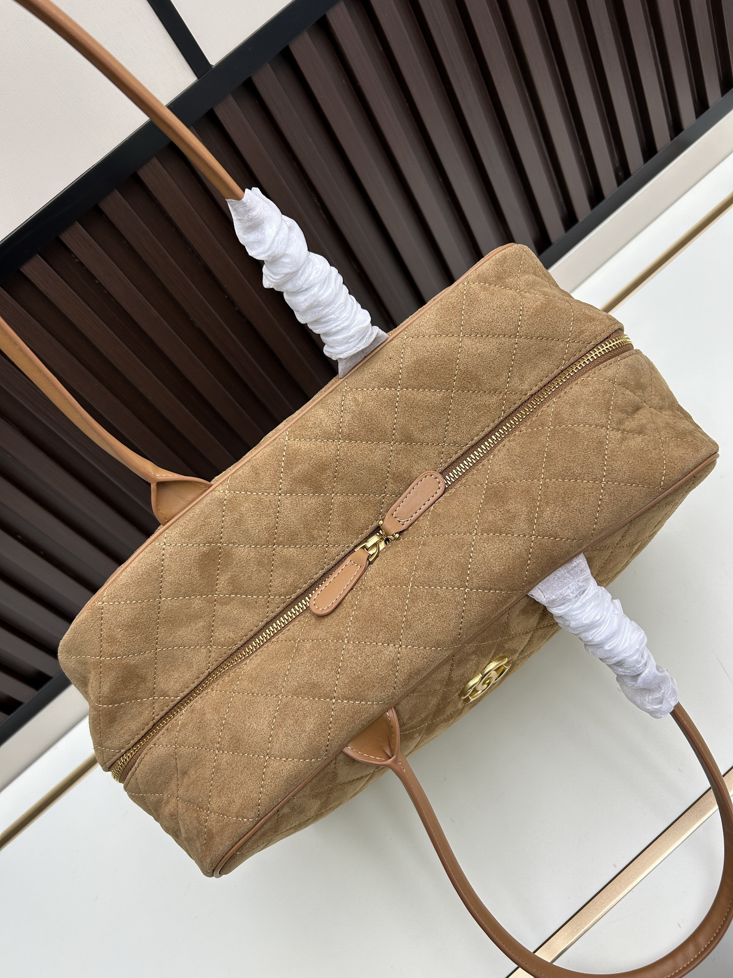 Chanel C012 41x31x23cm jj1_6