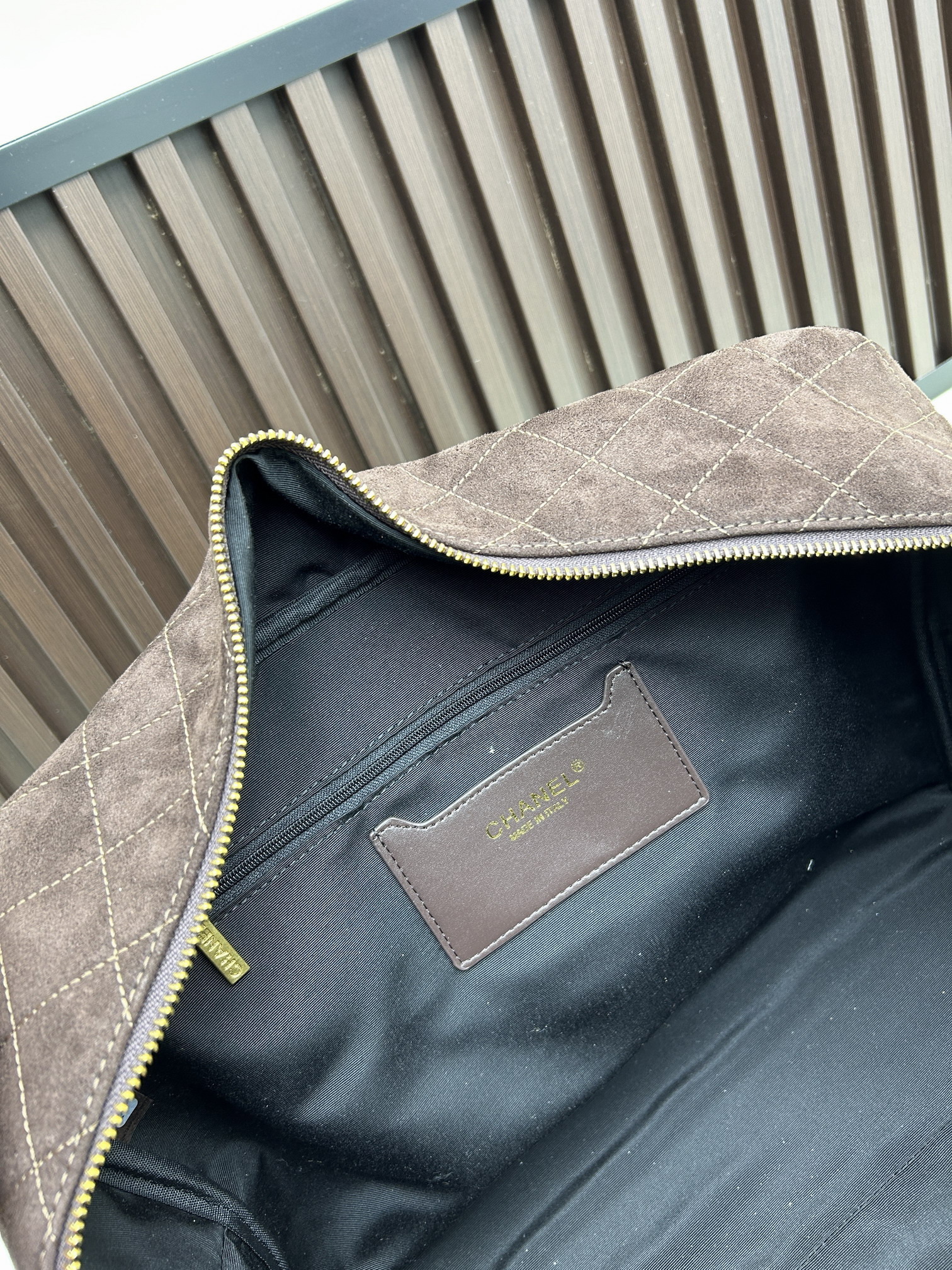 Chanel C012 41x31x23cm jj_8