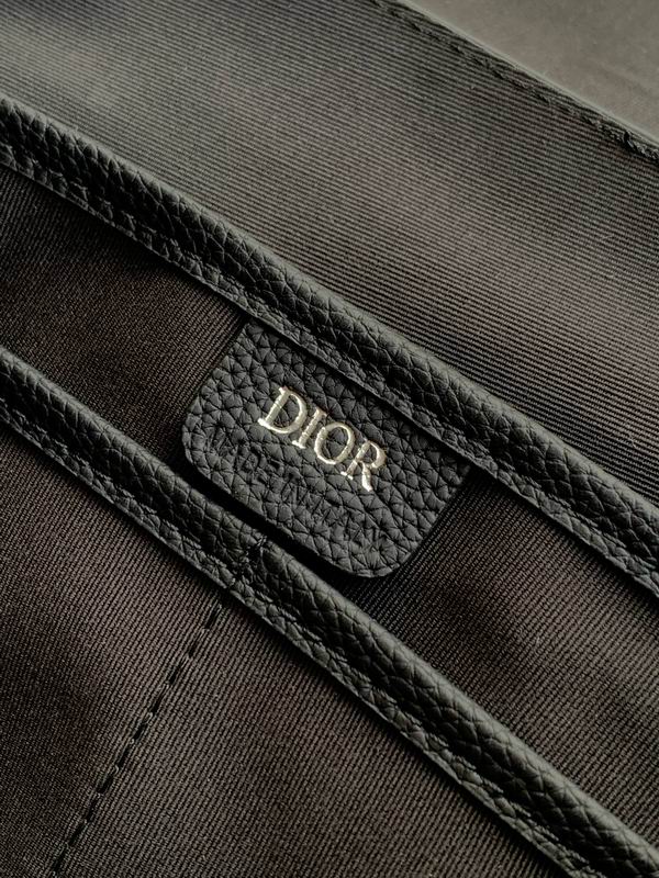 D0231 32x41x16cm WP (9)