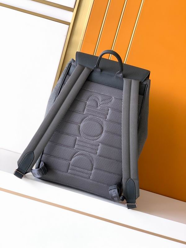 D200 27x41x16cm WP (3)