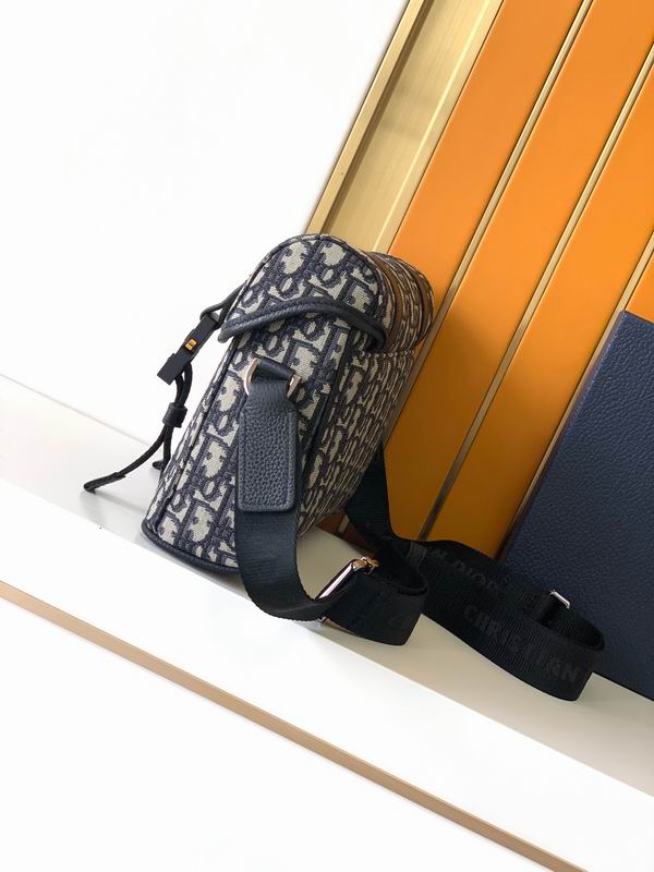 D333 24x19x7cm WP (2)