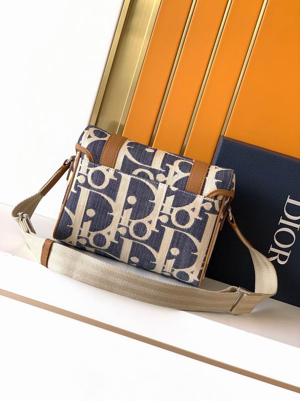 D333 24x19x7cm WP (3)