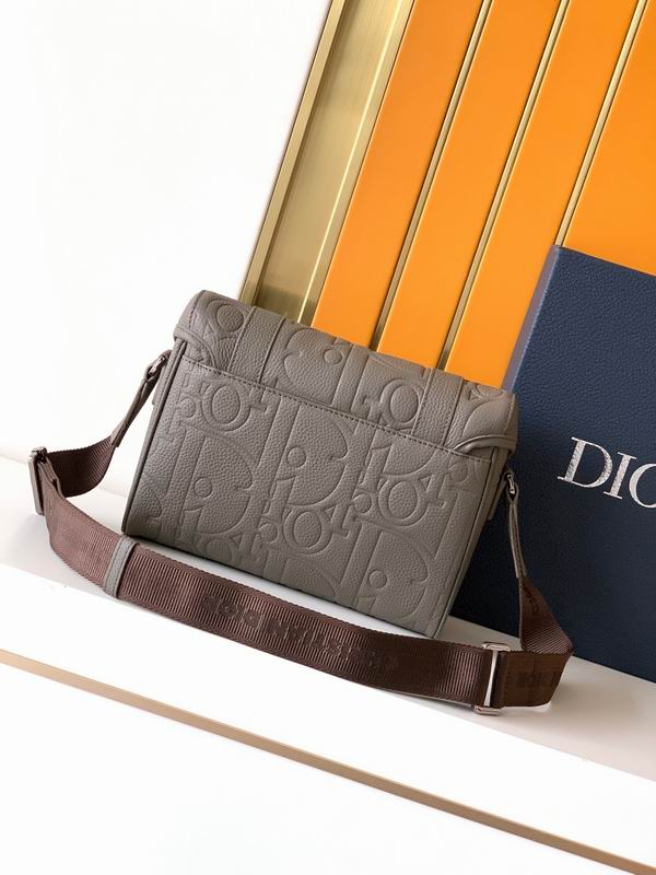 D333 24x19x7cm WP (3)