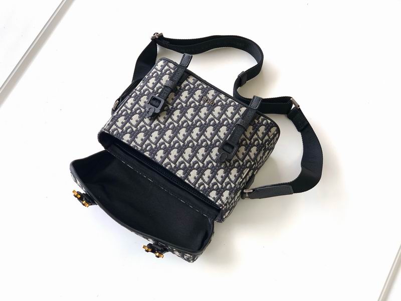 D333 24x19x7cm WP (5)