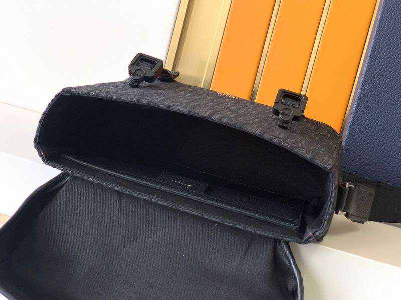 D333 24x19x7cm WP (8)