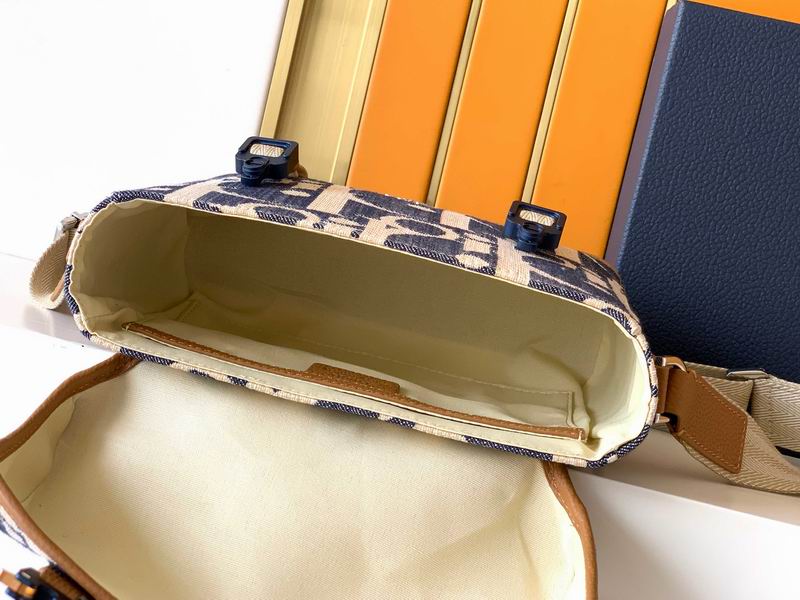 D333 24x19x7cm WP (8)