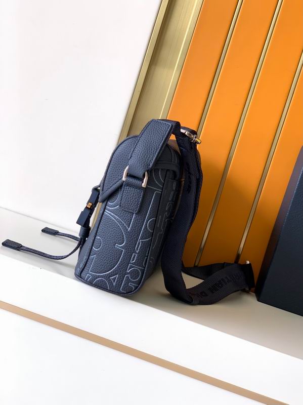 D333 24x19x7cm WP 2 (2)