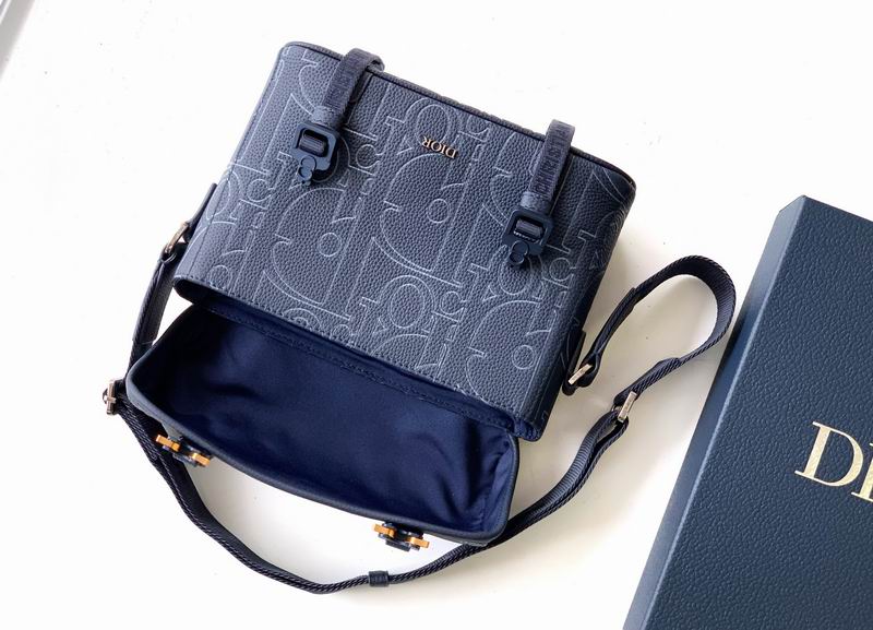 D333 24x19x7cm WP 2 (5)