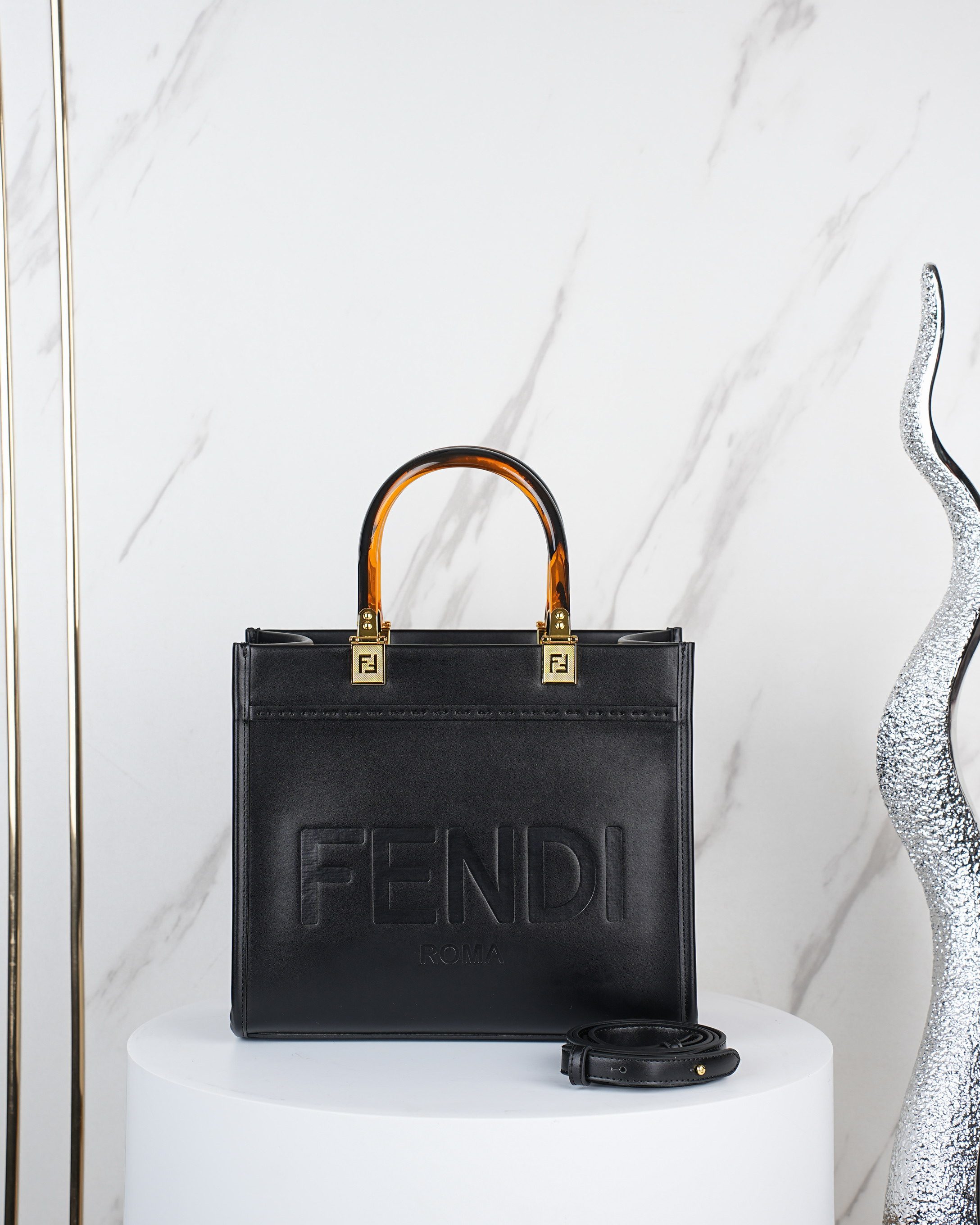 Fendi 26x22 5x20 5cm jj1_1