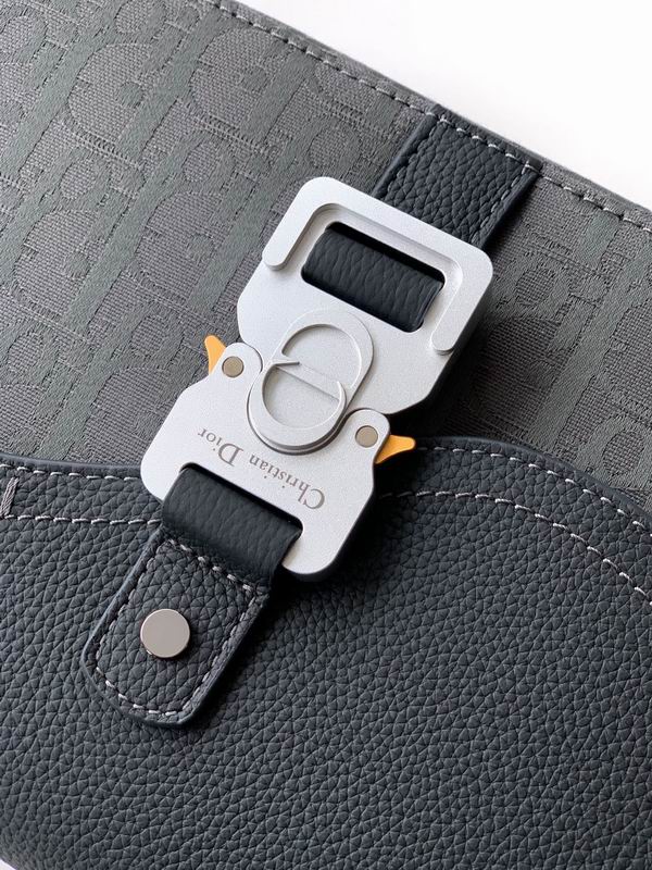 H53E44 23x17.5x6cm WP (6)