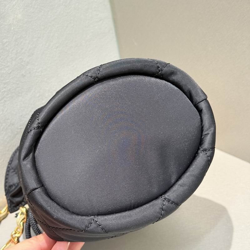 Horseshoe 14x10x19cm HQ (9)