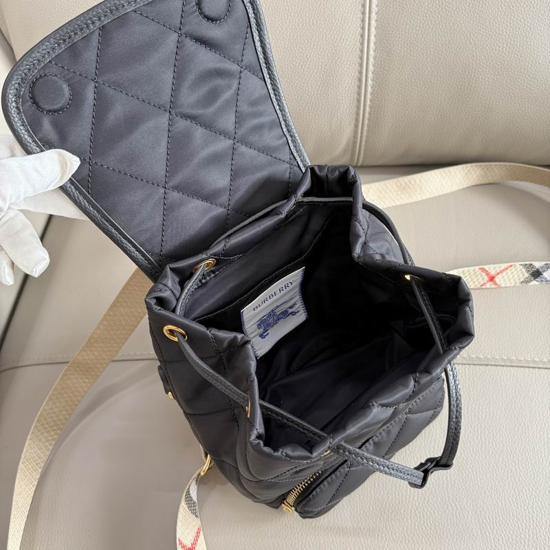 Horseshoe 17x20x14cm HQ (5)