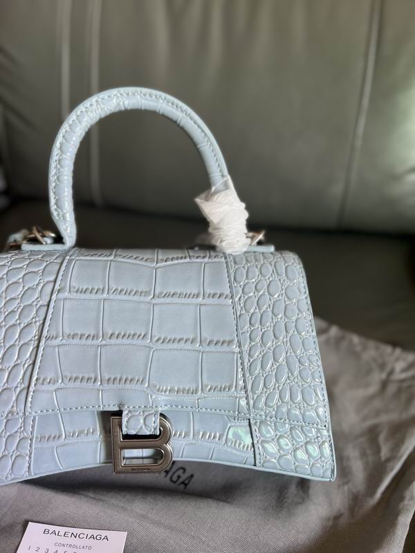 Hourglass M14x10x23cm S13x8x19cm YT (14)