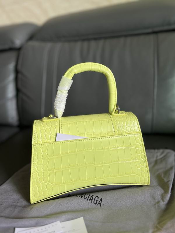 Hourglass M14x10x23cm S13x8x19cm YT (2)