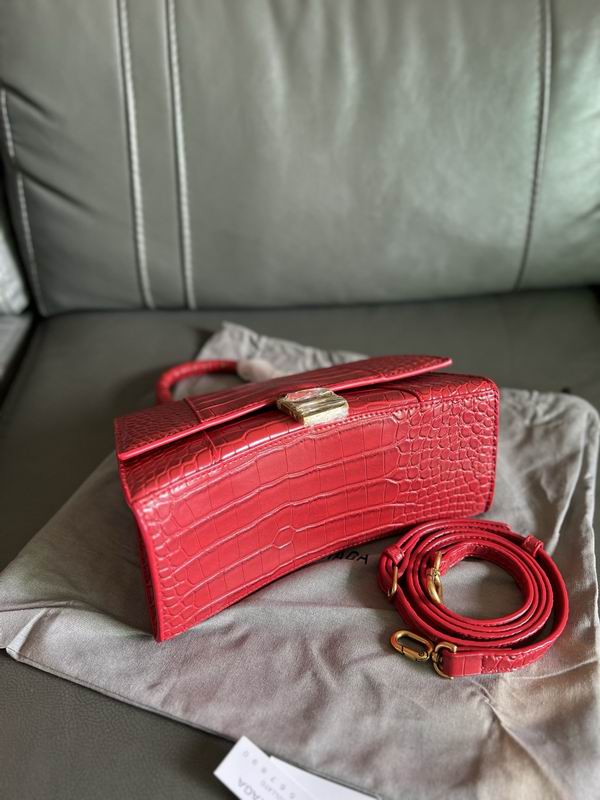 Hourglass M14x10x23cm S13x8x19cm YT (4)