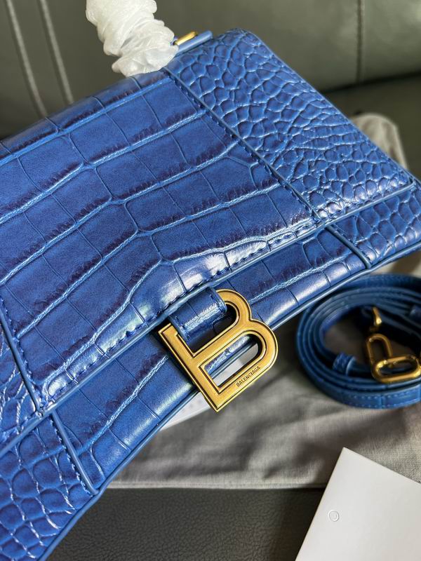 Hourglass M14x10x23cm S13x8x19cm YT (5)