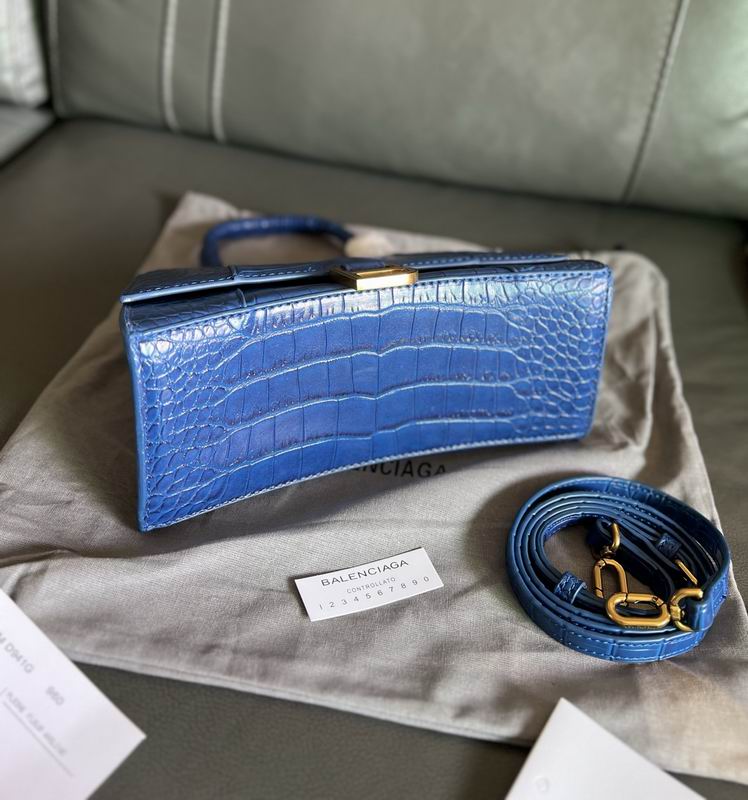 Hourglass M14x10x23cm S13x8x19cm YT (6)