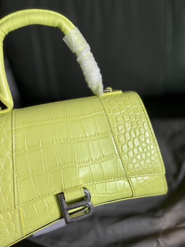 Hourglass M14x10x23cm S13x8x19cm YT (6)