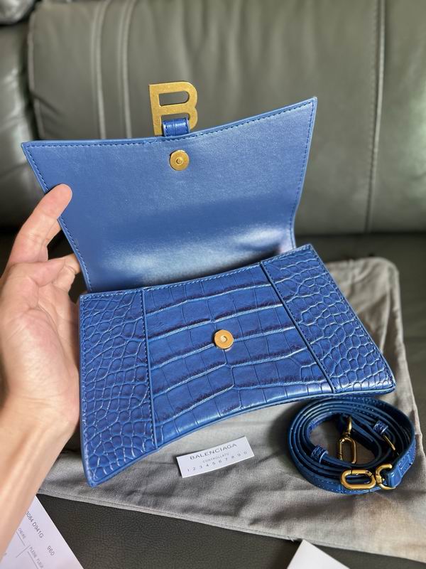 Hourglass M14x10x23cm S13x8x19cm YT (7)