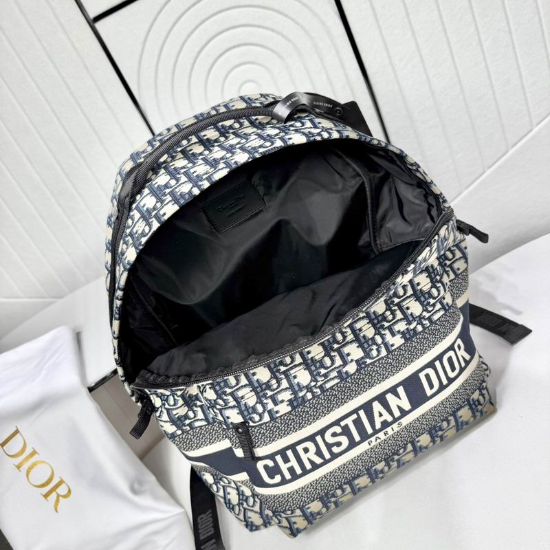 M928 34x42x15cm WP (8)