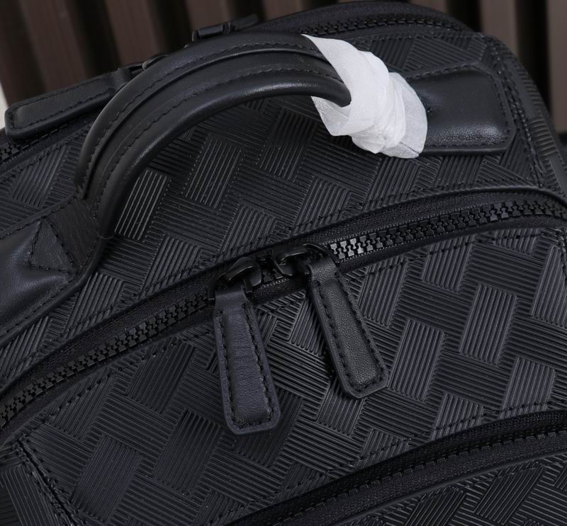 MB129964 40x27.5x14cm WP (3)