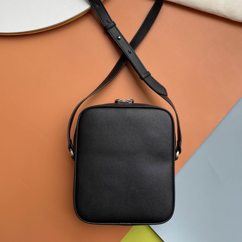 MB198165 21.5x18x6cm WP (5)