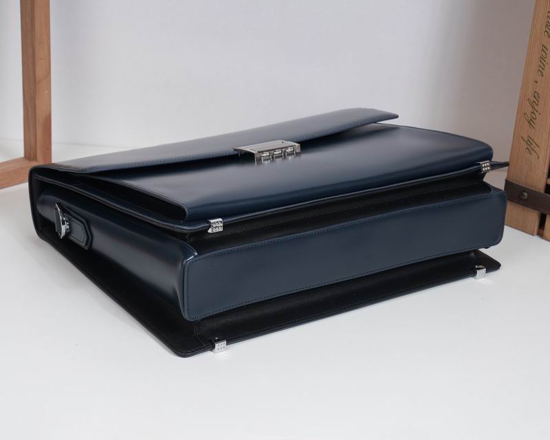 Mont Blanc 39x29x6cm WP (16)