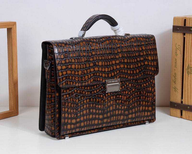 Mont Blanc 39x29x6cm WP (2)