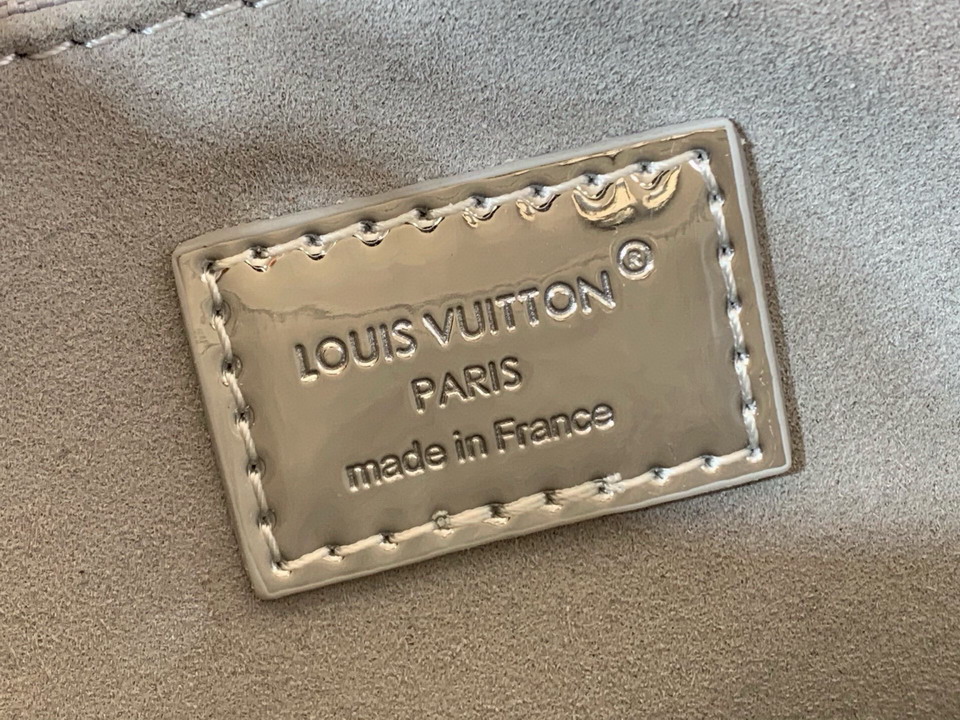 On m26373 19x11 5x25cm gf_8