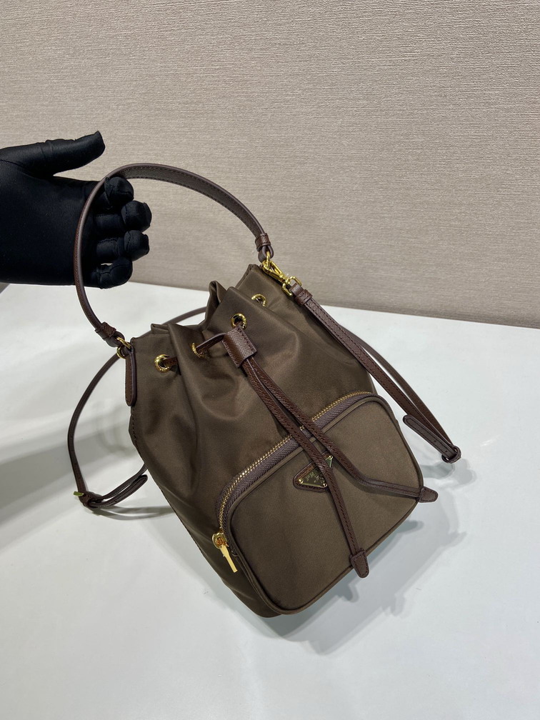 Prada 1BH038 18x23x12cm AP_4