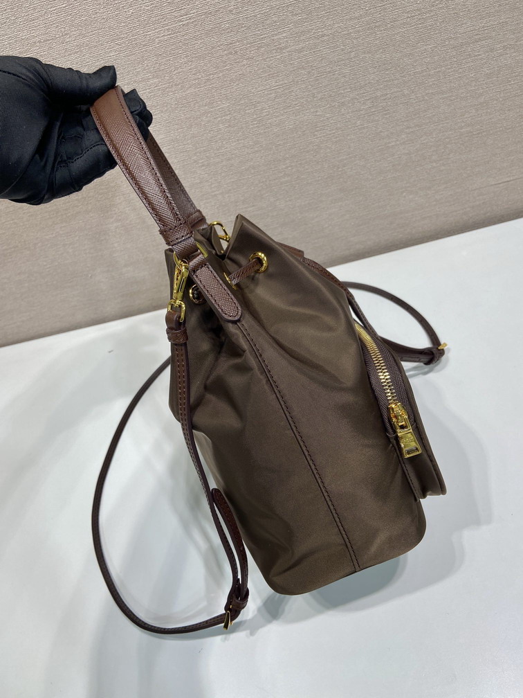 Prada 1BH038 18x23x12cm AP_7