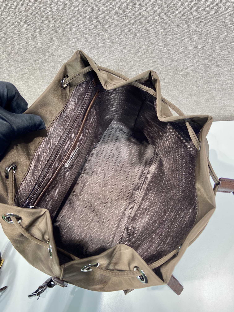 Prada 1BZ811 30x32x15cm AP3_8