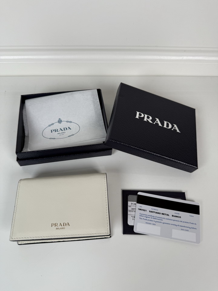 Prada 1MV021 11 2x8 5cm AP_1