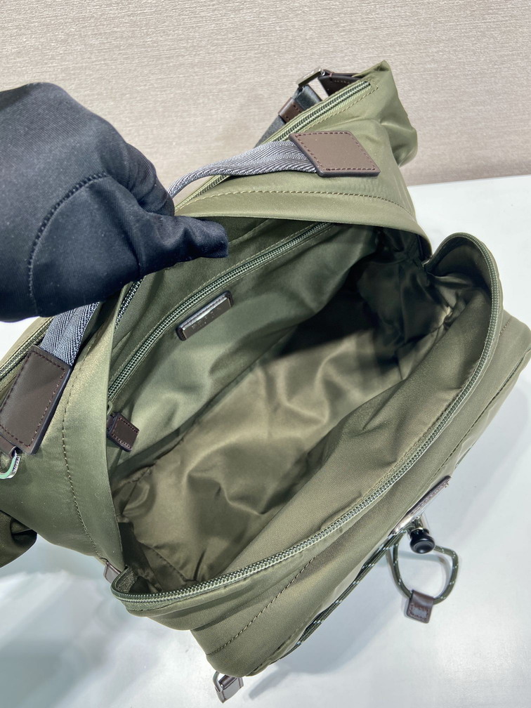 Prada 2VH201 30x22x10cm AP1_8