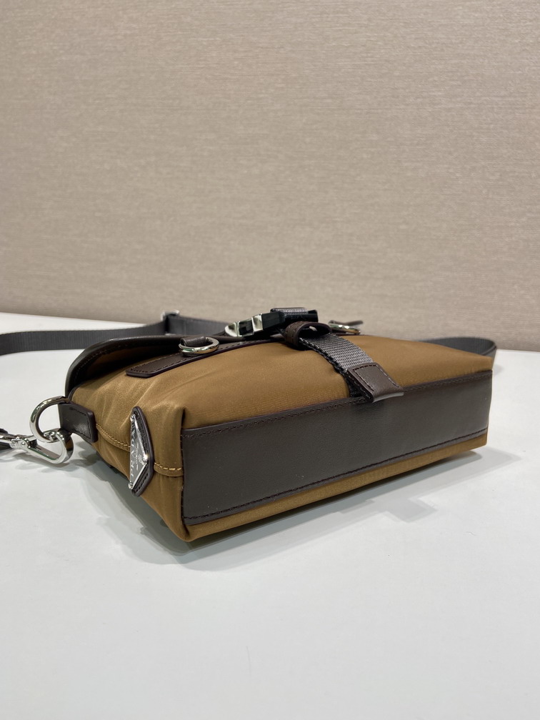 Prada 2ZT071 19x13x5 5cm AP_5