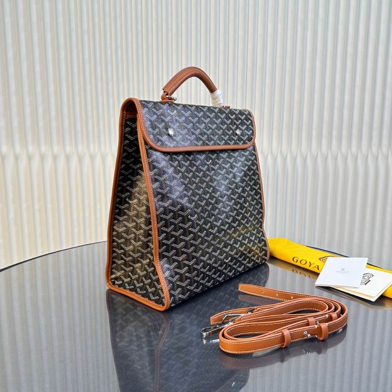 Saint Léger 33x35x16cm YT (2)