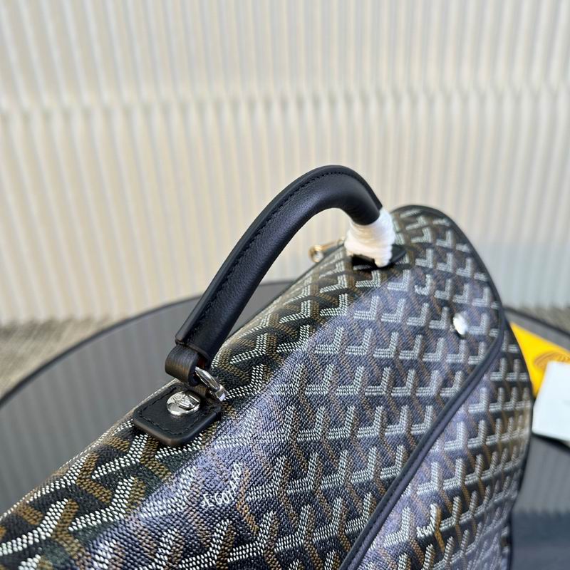 Saint Léger 33x35x16cm YT (31)