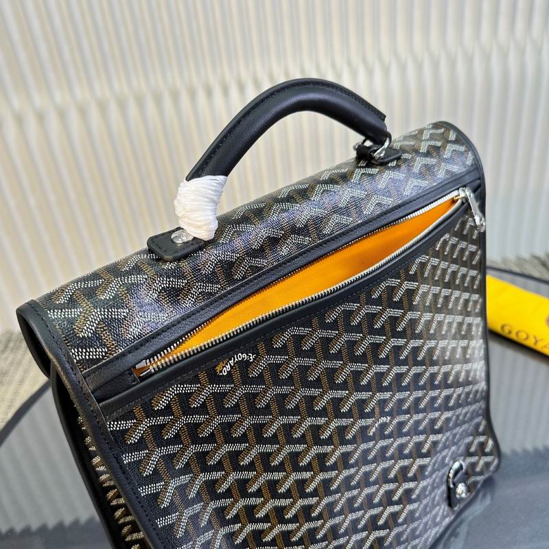 Saint Léger 33x35x16cm YT (32)