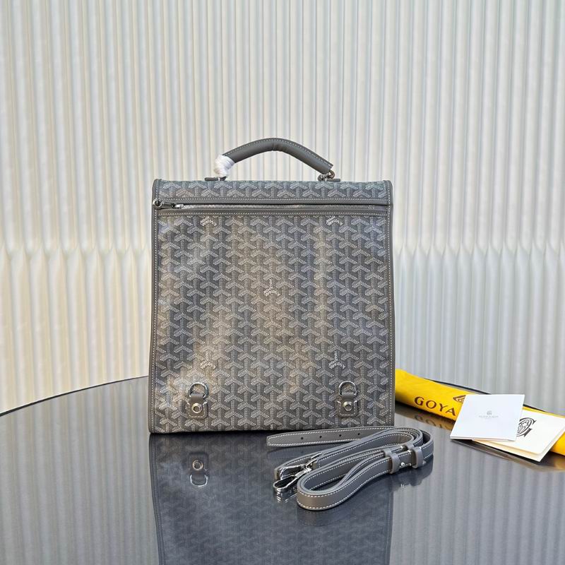 Saint Léger 33x35x16cm YT (35)