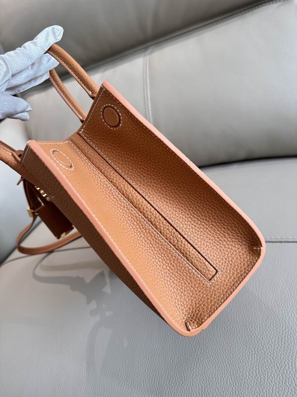 Thomas 27x11x20cm HQ (4)